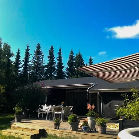 Bright Summer House Near Gudmindrup Semesterbostad